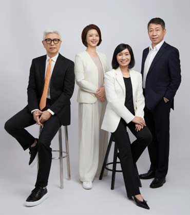 ,Yian Lin, General Manager, Andy Yeh, President, Joyce Lee, CEO and Co-founder and Hilo Chen, Chairmen and Co-founder, OneAD ,Yian Lin, General Manager, Andy Yeh, President, Joyce Lee, CEO and Co-founder and Hilo Chen, Chairmen and Co-founder, OneAD