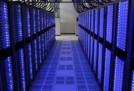 Factors to Consider while Choosing the Right Data Centers