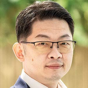 Navigating Compliance Challenges in ESG AML and Digital Onboarding Navigating Compliance Challenges in ESG AML and Digital Onboarding