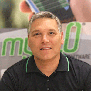 myFLO: Streamlining Business Processes through Comprehensive Field Solutions