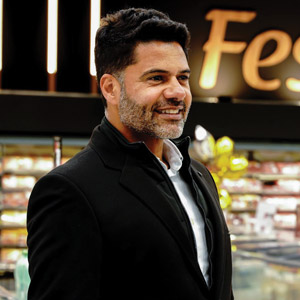 The Future of Retail: Top 5 Technologies Transforming Retail/Grocery Stores and Enhancing Customer Experience