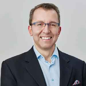 Harnessing the Power of Generative AI for Innovation and Agility
