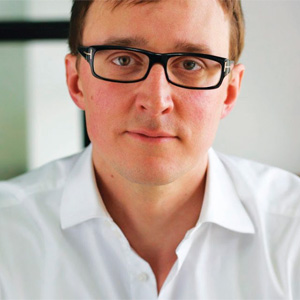 Dancing with Digital in the World of E-Commerce