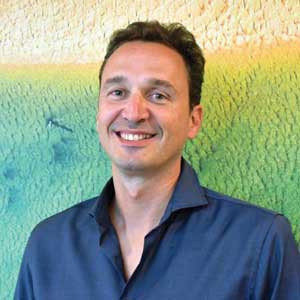 Impact of Technology Trends on the Airline Industry