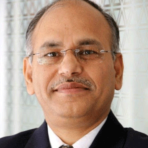 Ecommerce and Logistics : A Likely Symbiosis or an Unlikely Challenge?