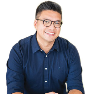 Why Manufacturers Need to Pivot from Product to the Customer